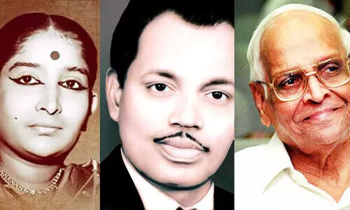 കാകനും വിരുന്നുവിളിയും