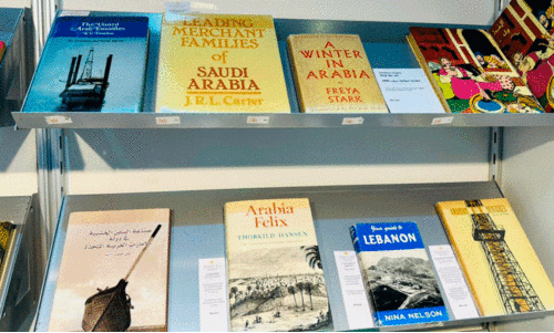 ആ​ദ്യ പ​തി​പ്പു​ക​ൾ മാ​​ത്രം!