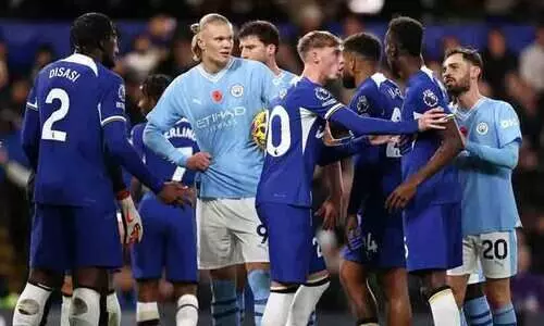 ട്വിസ്റ്റോട്... ട്വിസ്റ്റ്; മാഞ്ചസ്റ്റർ സിറ്റി-ചെൽസി ത്രില്ലർ പോരാട്ടം സമനിലയിൽ (4-4) പിരിഞ്ഞു ട്വിസ്റ്റോട്... ട്വിസ്റ്റ്; മാഞ്ചസ്റ്റർ സിറ്റി-ചെൽസി ത്രില്ലർ പോരാട്ടം സമനിലയിൽ (4-4) പിരിഞ്ഞു