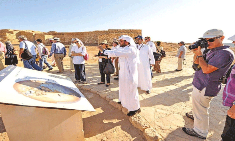 ഒമാൻ സന്ദർശിച്ചവരിൽ ഏറ്റവും കൂടുതൽ ഇന്ത്യക്കാരും ഒമാൻ സന്ദർശിച്ചവരിൽ ഏറ്റവും കൂടുതൽ ഇന്ത്യക്കാരും