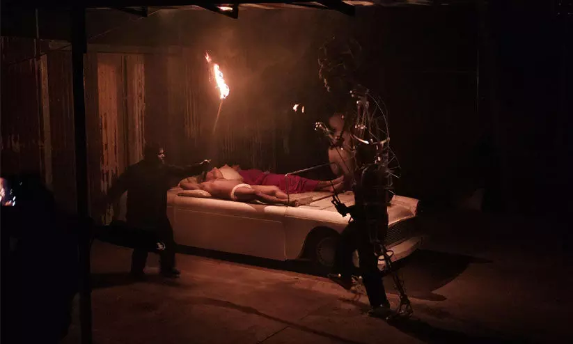 അരങ്ങിൽ തീവ്രാനുഭവം ആകാൻ ദീപൻ ശിവരാമന്റെ ‘ഉബു റോയി’ വരുന്നു