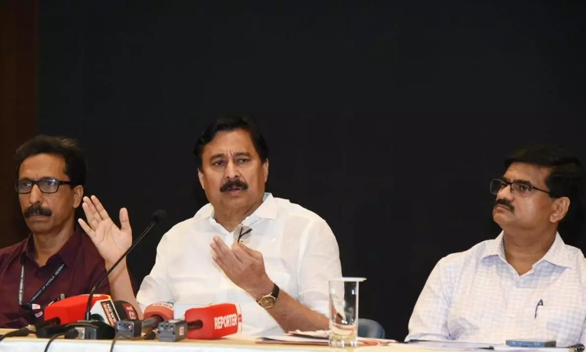 മലപ്പുറം ജില്ല വിഭജിക്കണമെന്ന് അഭിപ്രായമുണ്ടെങ്കിൽ നവകേരള സദസ്സിൽ ആവശ്യപ്പെടാം -മന്ത്രി