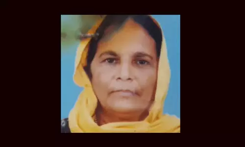 സൈനബയെ കൊന്നത് 14 പവനും 5 ലക്ഷവും കവർന്ന ശേഷം; കാറിൽവെച്ച് കൃത്യം നടത്തി മൃതദേഹം ചുരത്തിൽ തള്ളി സൈനബയെ കൊന്നത് 14 പവനും 5 ലക്ഷവും കവർന്ന ശേഷം; കാറിൽവെച്ച് കൃത്യം നടത്തി മൃതദേഹം ചുരത്തിൽ തള്ളി