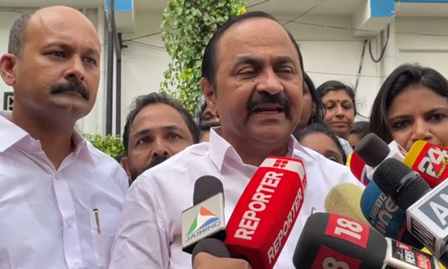 പോക്‌സോ കുറ്റകൃത്യങ്ങള്‍ തടയാനും ഫലപ്രദമായി അന്വേഷിക്കാനും പ്രത്യേക സെല്‍ രൂപീകരിക്കണമെന്ന് വി.ഡി സതീശൻ