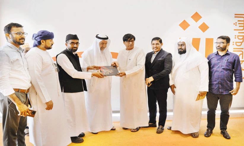 ‘ചെയ്ഞ്ച്മേക്കേഴ്സ്’ ഷാർജ അന്താരാഷ്ട്ര പുസ്തകമേളയിൽ പ്രകാശനം ചെയ്തു ‘ചെയ്ഞ്ച്മേക്കേഴ്സ്’ ഷാർജ അന്താരാഷ്ട്ര പുസ്തകമേളയിൽ പ്രകാശനം ചെയ്തു