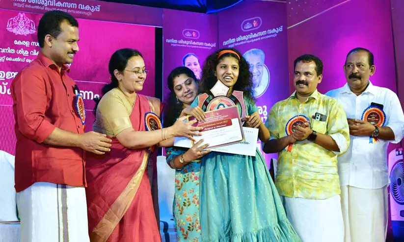 ബാലസൗഹൃദ കേരളമാണ് ലക്ഷ്യമെന്ന് വീണ ജോര്ജ് ബാലസൗഹൃദ കേരളമാണ് ലക്ഷ്യമെന്ന് വീണ ജോര്ജ്