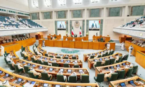 മ​ന്ത്രി​ക്കെ​തി​രാ​യ വി​ചാ​ര​ണ അ​ഭ്യ​ർ​ഥ​ന ഇ​ന്ന് ദേ​ശീ​യ അ​സം​ബ്ലി​യി​ൽ