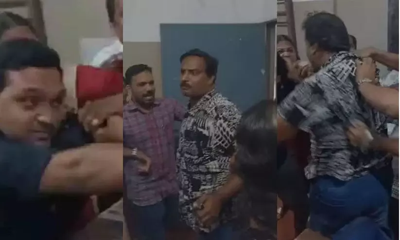 കോഴിക്കോട് എരവന്നൂർ യു.പി. സ്കൂളിലെ സംഘർഷം:അന്വേഷിച്ച് റിപ്പോർട്ട് നൽകാൻ മന്ത്രിയുടെ നിർദേശം കോഴിക്കോട് എരവന്നൂർ യു.പി. സ്കൂളിലെ സംഘർഷം:അന്വേഷിച്ച് റിപ്പോർട്ട് നൽകാൻ മന്ത്രിയുടെ നിർദേശം