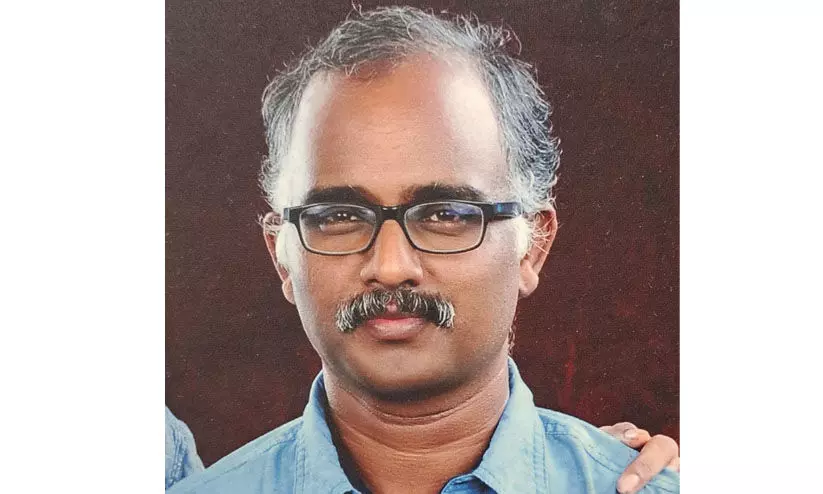 ശില്പി വി. സതീശൻ നിര്യാതനായി ശില്പി വി. സതീശൻ നിര്യാതനായി