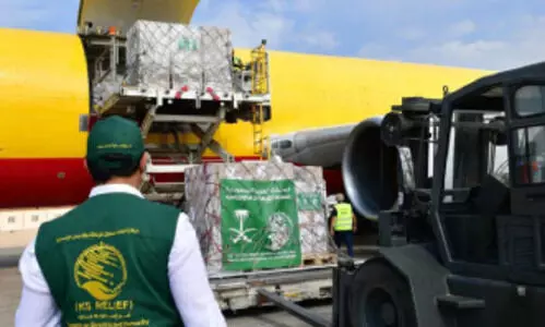 ഗ​സ്സ​ക്ക്​ ദു​രി​താ​ശ്വാ​സം: സൗ​ദി​യു​ടെ അ​ഞ്ചാം വി​മാ​നം ഈ​ജി​പ്തി​ലെ​ത്തി