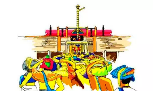 ചെ​ട്ടി​കു​ള​ങ്ങ​ര​യി​ൽ ത​യാ​റെ​ടു​പ്പു​മാ​യി ക​ര​ക്കാ​രു​ടെ കൂ​ട്ടാ​യ്മ