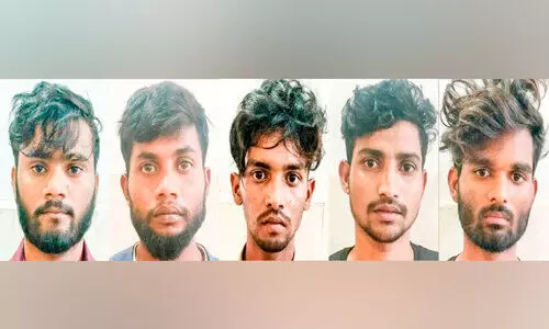 ഓൺലൈനിലൂടെ പണം തട്ടിപ്പ്​: യു.പി സ്വദേശികൾ പിടിയിൽ