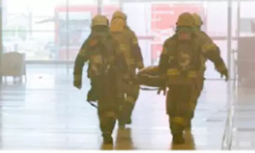 അ​വ​ന്യൂ​സ് മാ​ളി​ൽ ‘പ​രീ​ക്ഷ​ണ ഒ​ഴി​പ്പി​ക്ക​ൽ’