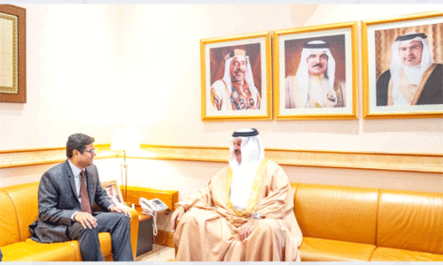 ക്രൗ​ൺ പ്രി​ൻ​സ്​ കോ​ർ​ട്ട്​ ചീ​ഫ്​ ഇ​ന്ത്യ​ൻ അം​ബാ​സ​ഡ​റെ സ്വീ​ക​രി​ച്ചു