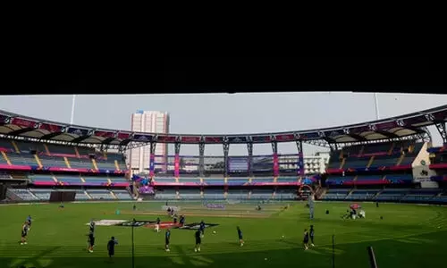 സമൂഹ മാധ്യമത്തിലൂടെ ഭീഷണി സന്ദേശം; ഇന്ത്യ-ന്യൂസിലാൻഡ് മത്സരവേദിയായ വാംഖഡെയിൽ സുരക്ഷ ശക്തമാക്കി