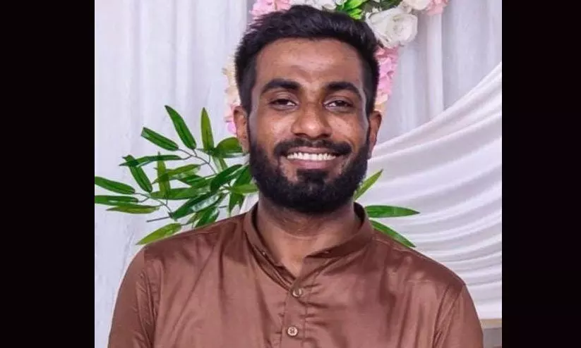 ബംഗളൂരുവിൽ ബൈക്ക് അപകടത്തില് കാസർകോട് സ്വദേശി മരിച്ചു ബംഗളൂരുവിൽ ബൈക്ക് അപകടത്തില് കാസർകോട് സ്വദേശി മരിച്ചു