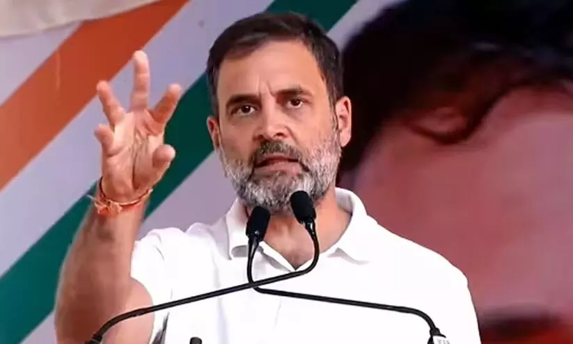 ബി.ജെ.പി പണം കൈമാറിയത് അദാനിയുടെ പോക്കറ്റിലേക്കെന്ന് രാഹുൽ ഗാന്ധി ബി.ജെ.പി പണം കൈമാറിയത് അദാനിയുടെ പോക്കറ്റിലേക്കെന്ന് രാഹുൽ ഗാന്ധി