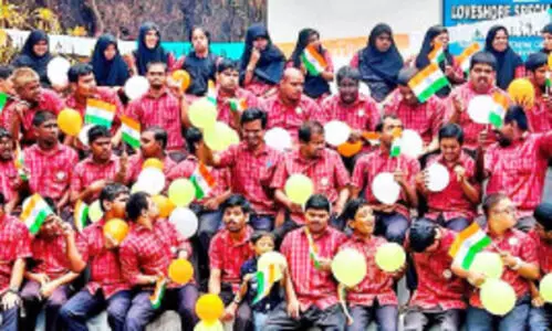 കൈ​ത്താ​ങ്ങ് തേ​ടി 600 ല​ധി​കം കു​ട്ടി​ക​ളു​ള്ള ഈ ​സ്നേ​ഹ​ത്ത​ണ​ൽ