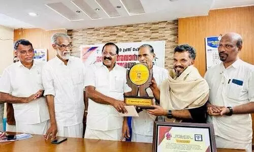 രാ​ജ്യ​ത്തെ മാ​ധ്യ​മ​ങ്ങ​ൾ പ്ര​തി​സ​ന്ധി​യി​ൽ -രാ​ജ്മോ​ഹ​ൻ ഉ​ണ്ണി​ത്താ​ൻ എം.​പി