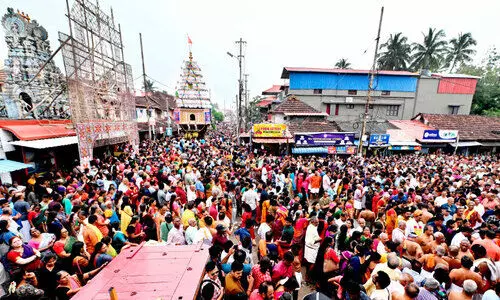 നൂ​റ്റാ​ണ്ടു​ക​ളു​ടെ ക​ൽ​പാ​ത്തി​പ്പെ​രു​മ