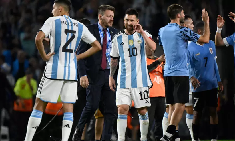 അർജന്‍റീനക്ക് ലോകകപ്പ് യോഗ്യത മത്സരത്തിൽ ആദ്യ തോൽവി; യുറുഗ്വായിയോട് തോറ്റത് രണ്ട് ഗോളിന്
