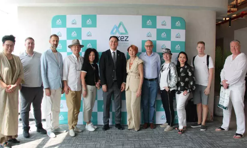 Russian delegation with Ras Al Khaimah Economic Zone (Rakis) authorities Russian delegation with Ras Al Khaimah Economic Zone (Rakis) authorities