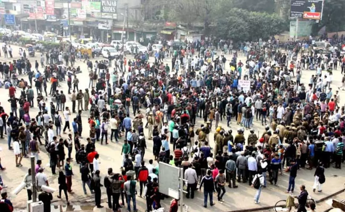 ഹരിയാനയിലെ സ്വകാര്യമേഖലയിലെ 75 ശതമാനം സംവരണം റദ്ദാക്കി; ഭരണഘടന വിരുദ്ധമെന്ന് കോടതി ഹരിയാനയിലെ സ്വകാര്യമേഖലയിലെ 75 ശതമാനം സംവരണം റദ്ദാക്കി; ഭരണഘടന വിരുദ്ധമെന്ന് കോടതി