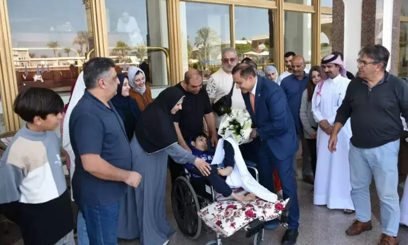 Bosnian citizens Bosnian citizens