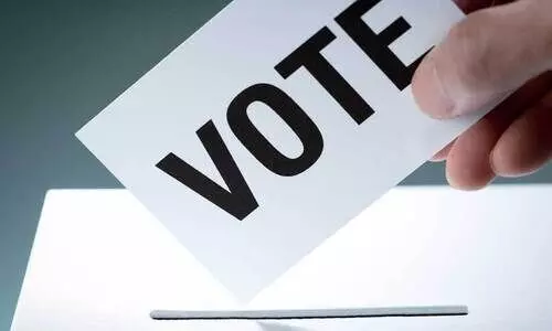 കോൺഗ്രസ് ഗാരന്റി X മോദി ഗാരന്റി കോൺഗ്രസ് ഗാരന്റി X മോദി ഗാരന്റി