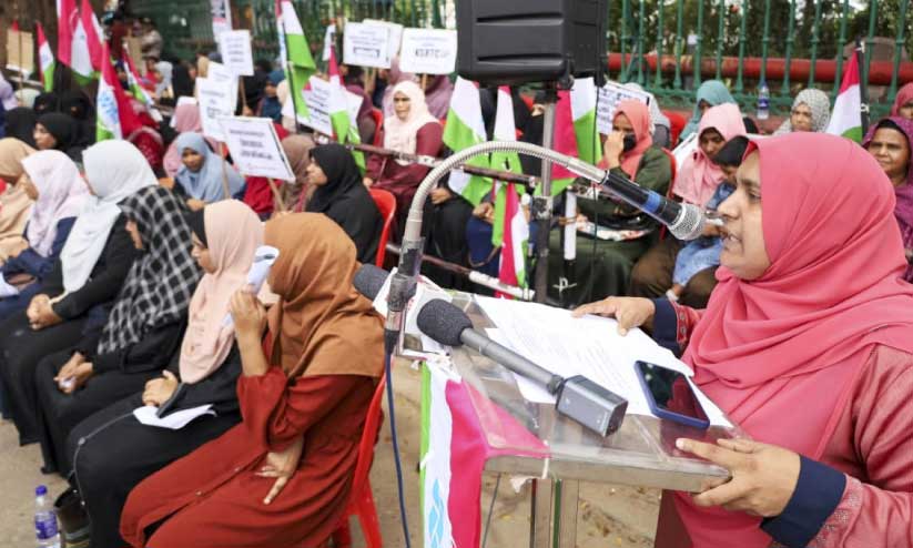 ഇടതു സര്‍ക്കാര്‍ കേരളത്തിന് ബാധ്യതയായി -വിമന്‍ ഇന്ത്യ മൂവ്‌മെന്റ്