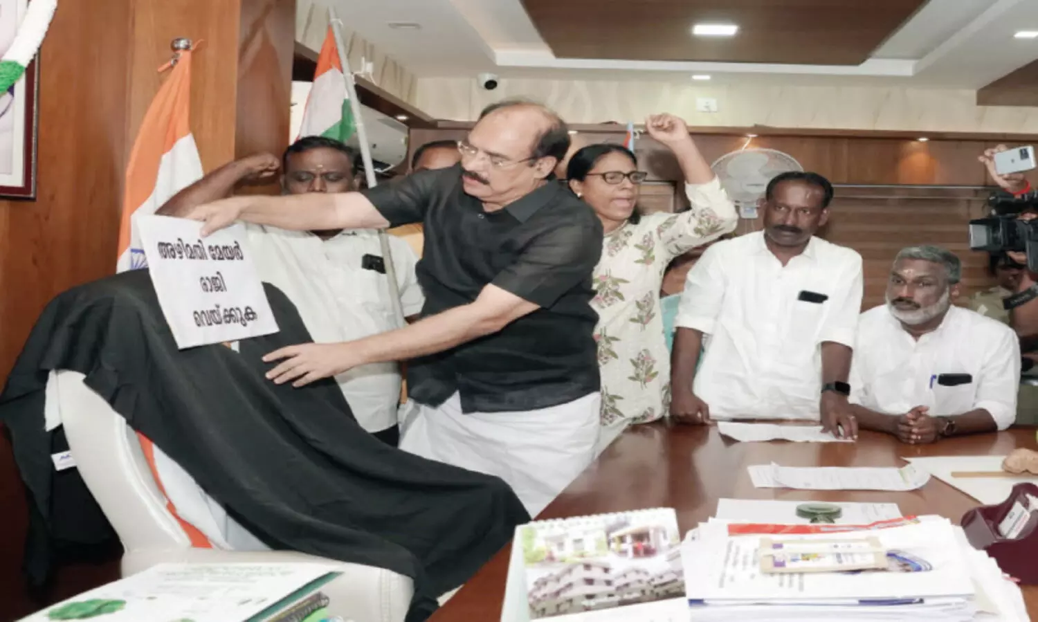 മുൻ സെക്രട്ടറിയുടെ വെളിപ്പെടുത്തൽ; അമൃത് കുടിവെള്ള പദ്ധതിയിൽ 20 കോടിയുടെ ക്രമക്കേട്