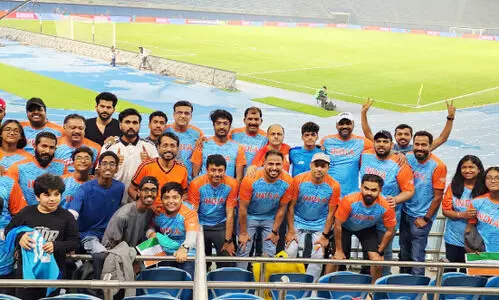 മ​ല​യാ​ളി​ക​ളാ​ണ് താ​രം