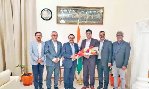 വൈ.​എം.​സി.​എ പ്ര​തി​നി​ധി സം​ഘം ഇ​ന്ത്യ​ൻ അം​ബാ​സ​ഡ​റെ സ​ന്ദ​ർ​ശി​ച്ചു