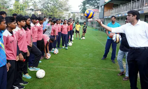 സ്പോർട്ട്സ് കൗൺസിൽ ഹോസ്റ്റലിലെ കുട്ടികൾക്ക് കായിക ഉപകരണങ്ങൾ കൈമാറി