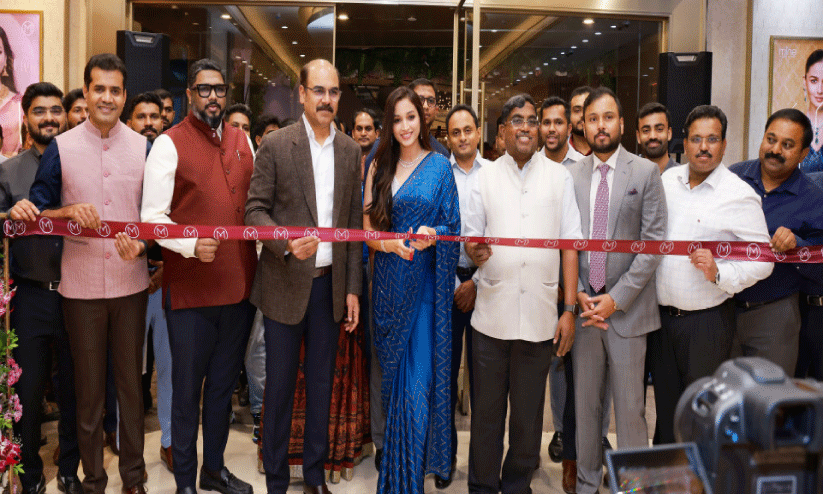 മ​ല​ബാ​ര്‍ ഗോ​ള്‍ഡ് ക​ര്‍ണാ​ട​ക​യി​ൽ പു​തി​യ ഷോ​റൂം ആ​രം​ഭി​ച്ചു