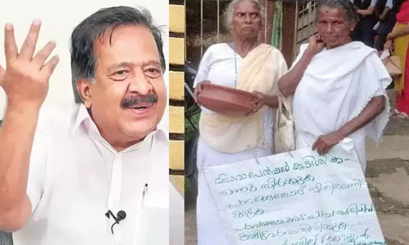 മറിയക്കുട്ടിയെയും അന്നയെയും കാണാൻ രമേശ് ചെന്നിത്തല എത്തി മറിയക്കുട്ടിയെയും അന്നയെയും കാണാൻ രമേശ് ചെന്നിത്തല എത്തി