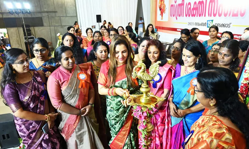 nusrat jahan, Republican Party of India