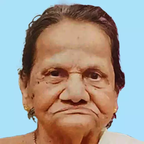 ല​ക്ഷ്മി അ​മ്മ