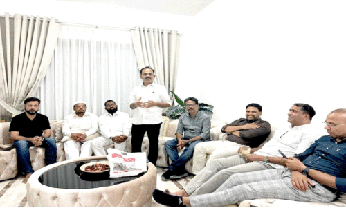 സി.​എ​ച്ച്​ സെ​ന്‍റ​ർ പ്ര​വ​ർ​ത്ത​നം മാ​തൃ​കാ​പ​രം -എ​ക്സി​ക്യൂ​ട്ടി​വ് യോ​ഗം