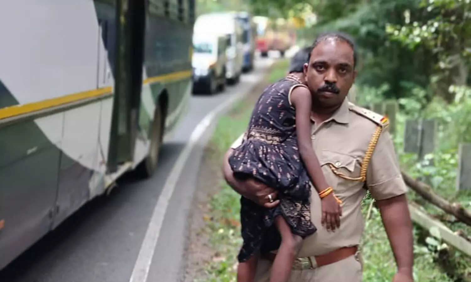 ​ശബരിമല ദർശനത്തിനെത്തിയ ഒമ്പതു വയസ്സുകാരിയെ ബസില്‍ മറന്നു