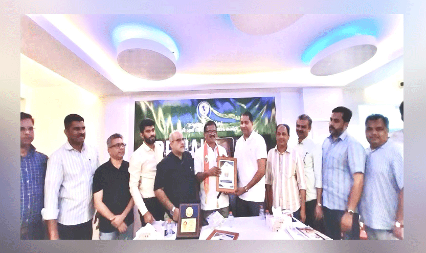 കെ.എം.സി.സി സ്വീകരണ യോഗം കെ.എം.സി.സി സ്വീകരണ യോഗം