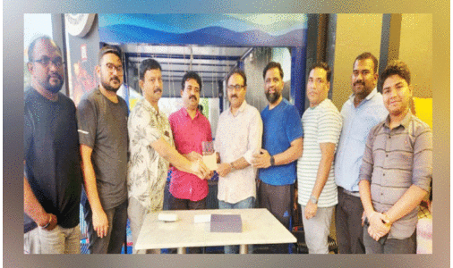 യാ​ത്ര​യ​യ​പ്പും പോ​സ്റ്റ​ർ പ്ര​കാ​ശ​ന​വും