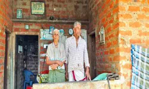 വന്യജീവികൾ താവളമാക്കിയ കൃഷിയിടത്തിൽ നിന്ന് മോചനംതേടി വയോധിക ദമ്പതികൾ വന്യജീവികൾ താവളമാക്കിയ കൃഷിയിടത്തിൽ നിന്ന് മോചനംതേടി വയോധിക ദമ്പതികൾ