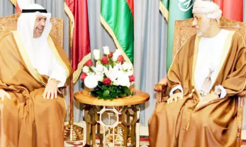 പ്ര​തി​രോ​ധ​മ​ന്ത്രി ഒ​മാ​ൻ മ​ന്ത്രി​യു​മാ​യി കൂ​ടി​ക്കാ​ഴ്ച ന​ട​ത്തി