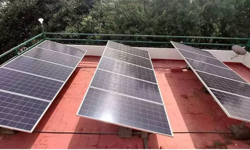 പുരപ്പുറത്ത് സൗരോർജ പ്ലാന്റ് റെഡി; മീറ്റർ എവിടെ?