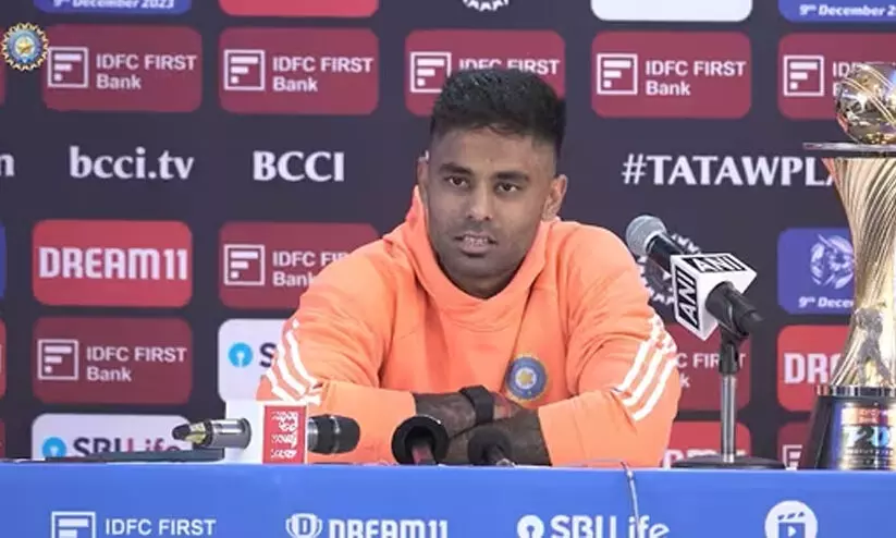 സൂര്യകുമാർ യാദവിന്റെ വാർത്ത സമ്മേളനത്തിൽ പ​ങ്കെടുക്കാനെത്തിയത് രണ്ട് മാധ്യമപ്രവർത്തകർ!