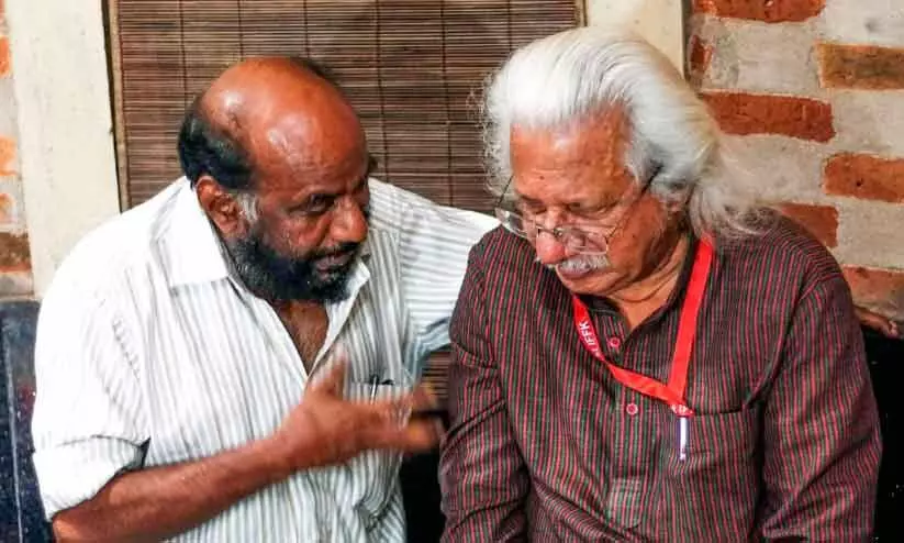 അടൂർ ഗോപാലകൃഷ്​ണനൊപ്പം ചെലവൂർ വേണു