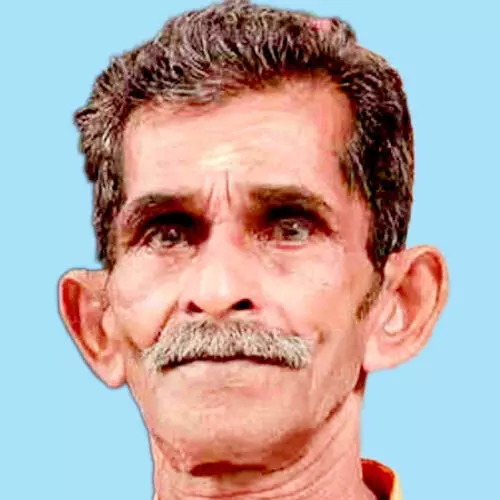 നാ​രാ​യ​ണ​ൻ