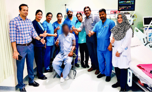 അ​തി​വേ​ഗ ഇ​ട​പെ​ട​ൽ, ഹൃ​ദ​യാ​ഘാ​തം സം​ഭ​വി​ച്ച രോ​ഗി​യു​ടെ ജീ​വ​ൻ ര​ക്ഷി​ച്ച് ആ​സ്റ്റ​ർ റോ​യ​ൽ അ​ൽ​റ​ഫ ഹോ​സ്പി​റ്റ​ൽ