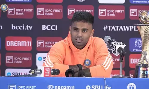 സൂര്യകുമാർ യാദവിന്റെ വാർത്ത സമ്മേളനത്തിൽ പ​ങ്കെടുക്കാനെത്തിയത് രണ്ട് മാധ്യമപ്രവർത്തകർ!